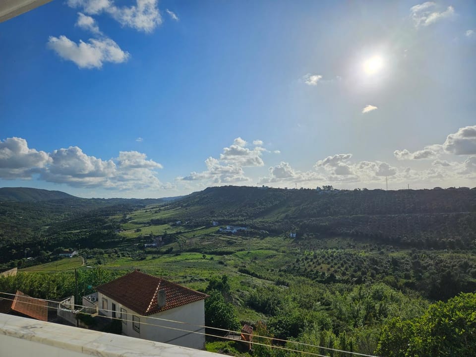 Arrabida Sunset Valley Apartment in Palmela