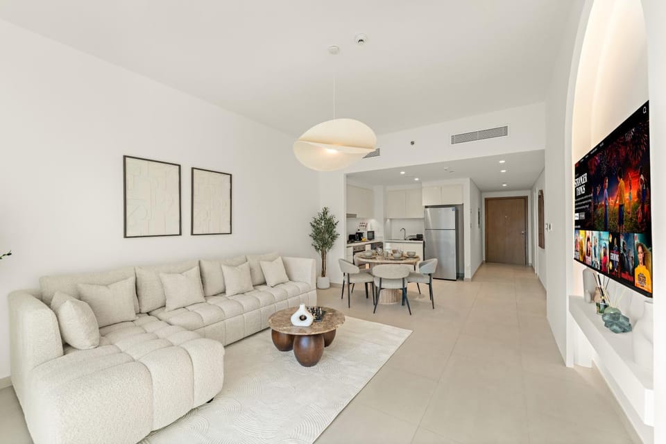 TV and multimedia, Living room, internet, air conditioner
