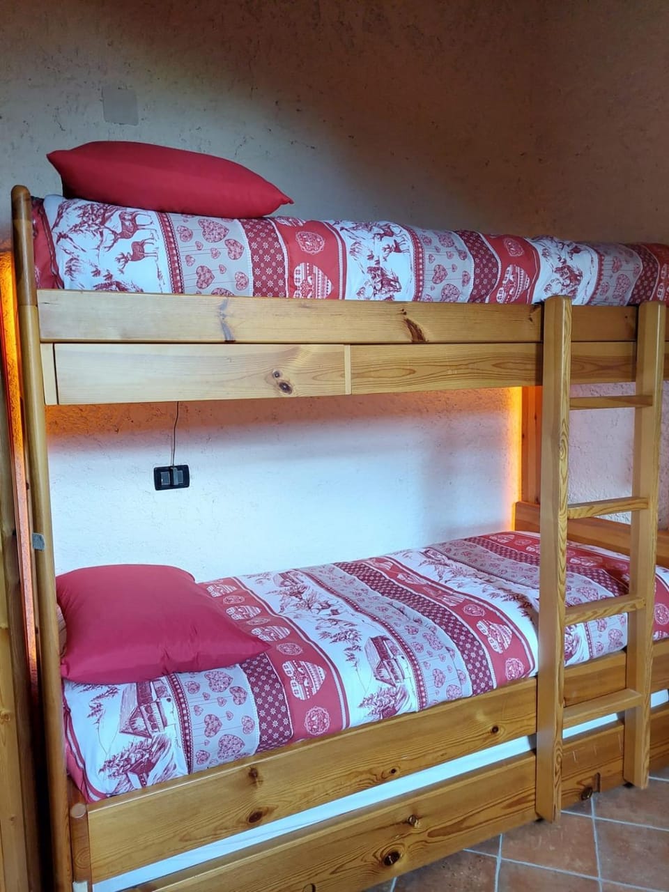 Bed, Bedroom, bunk bed