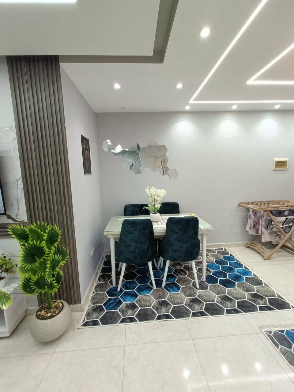 شقه فندقيه في كمباوند وان قطاميه المعادي دائري المعادي Apartment in Cairo Governorate