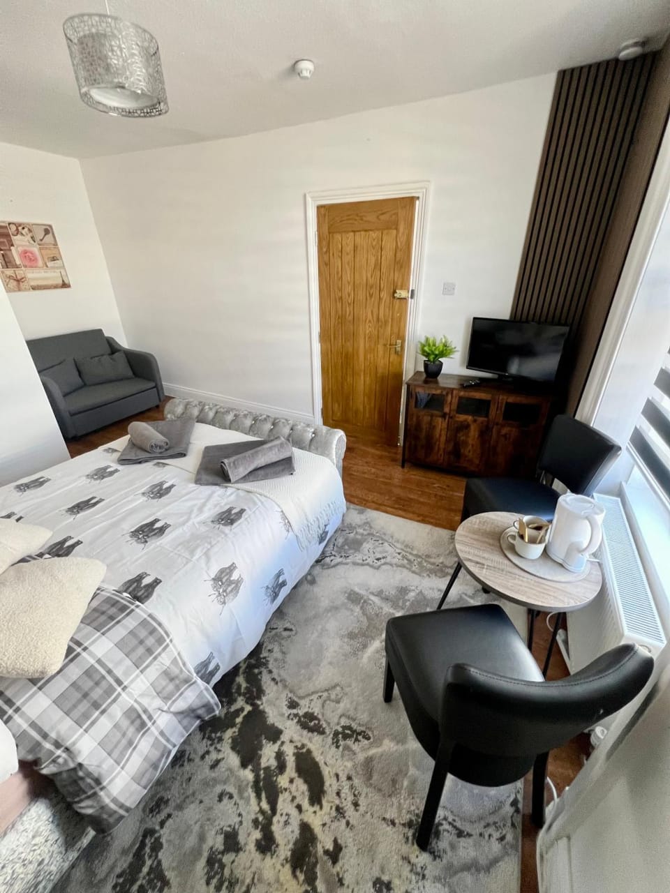 Seaham Apartment GO69OOD Ltd Bed and Breakfast in England