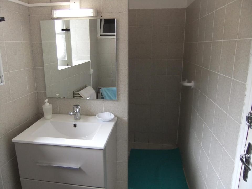 Shower, Other, towels