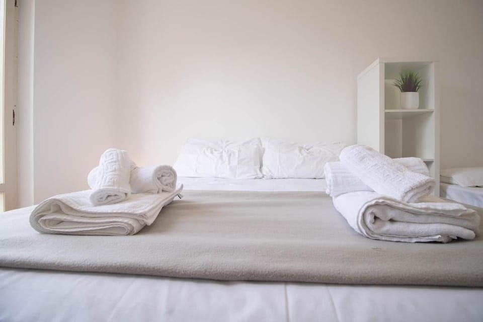 JACUZZl 13 posti letto Wifi AC Parking Beach Villa in Marche
