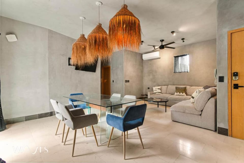 Living room, Seating area, Dining area, air conditioner