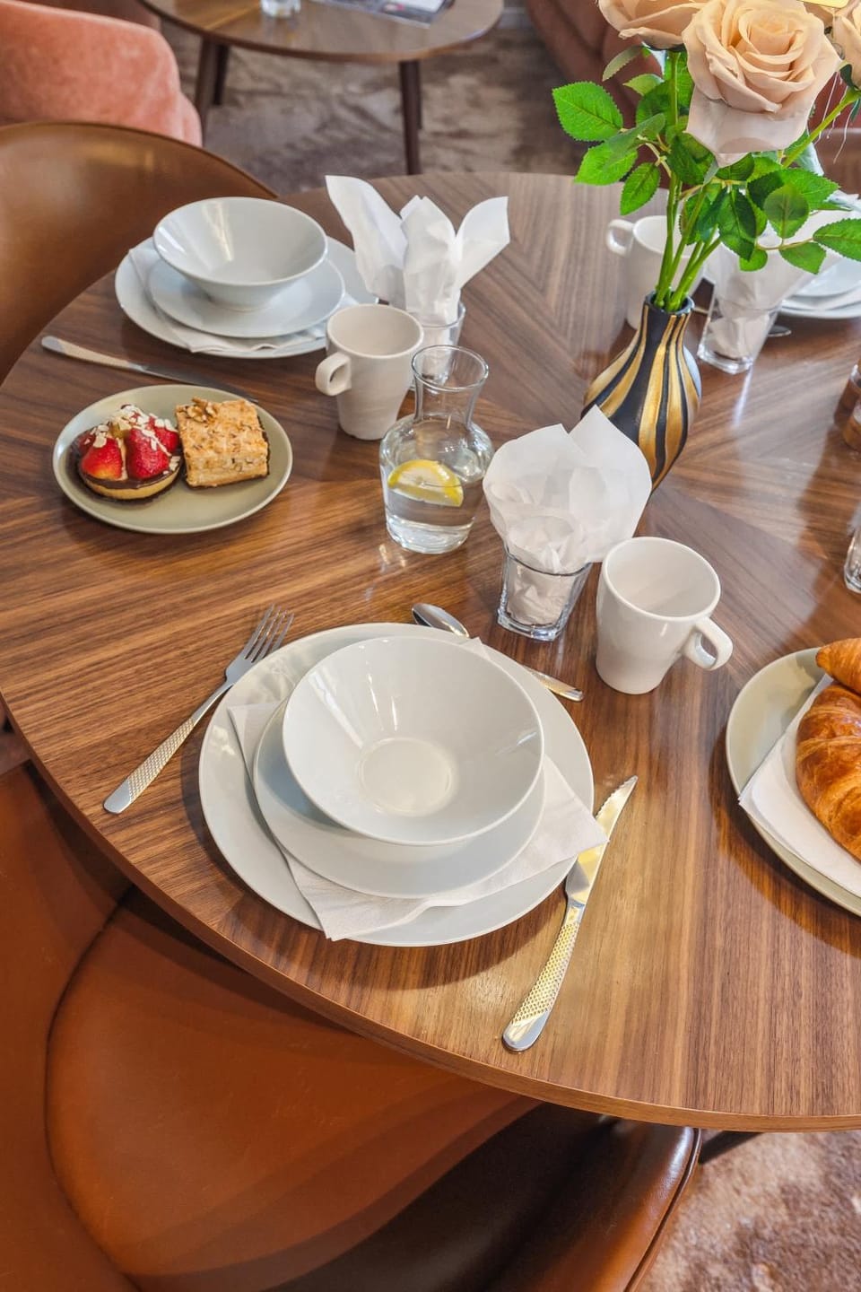 Top Location - Steps From Tivoli & Nyhavn Apartment in Copenhagen