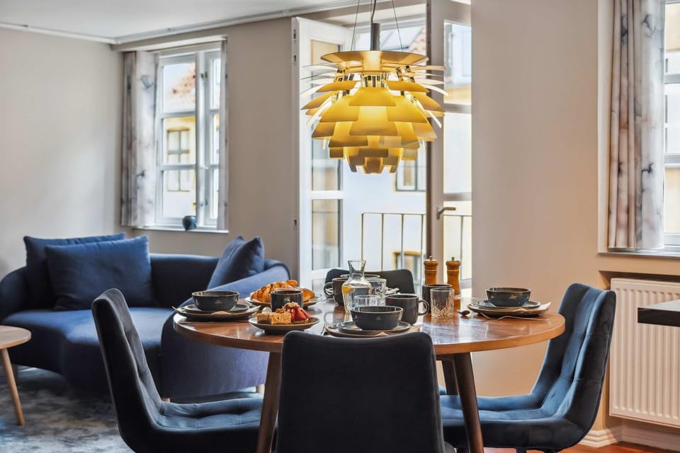 Prime Location - Near Nyhavn & Tivoli Gardens Apartment in Copenhagen
