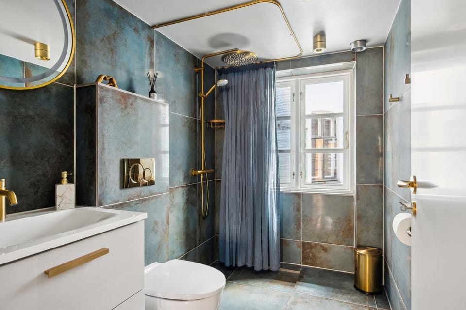 Stay Central - Steps from Tivoli & Nyhavn Apartment in Copenhagen