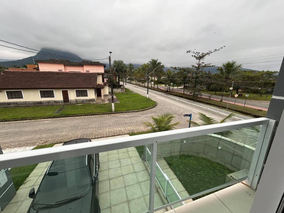 Dias de paz e diversão House in Bertioga