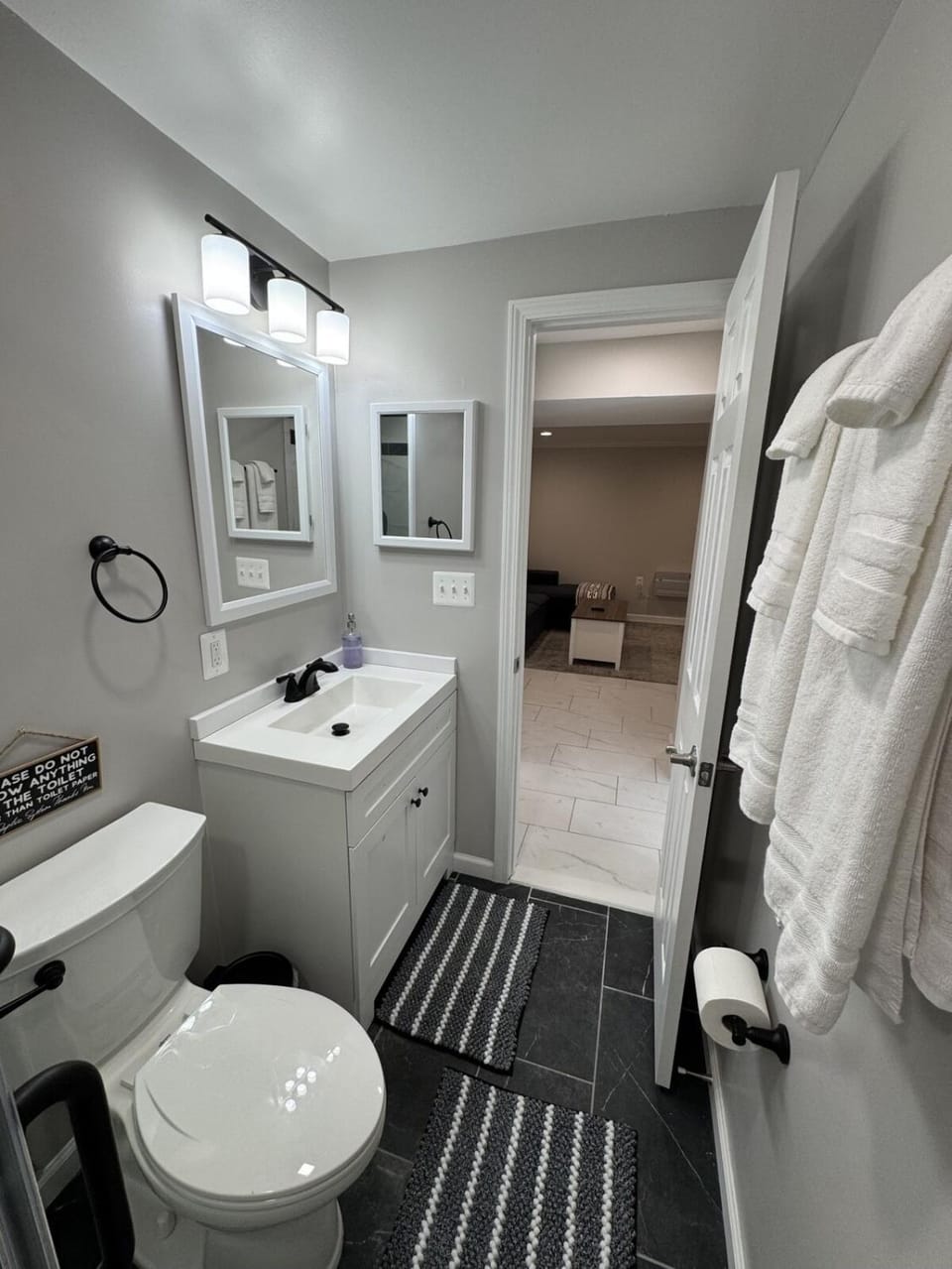 North Bethesda Gem - Entire House 5 min from Metro House in North Bethesda