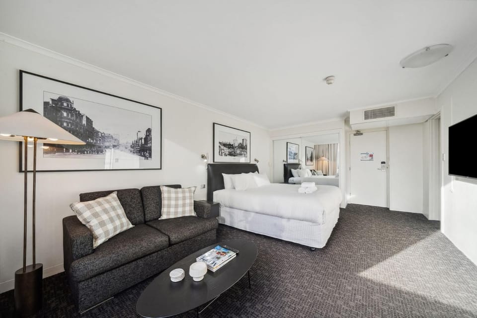 City Pad with Hyde Park Views, Walk to Everything! Apartment in Sydney