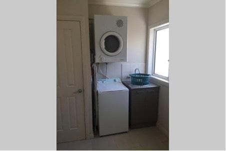 Lbarza Prime CBD 2BR Townhouse near lake and restaurants Apartment in Shepparton