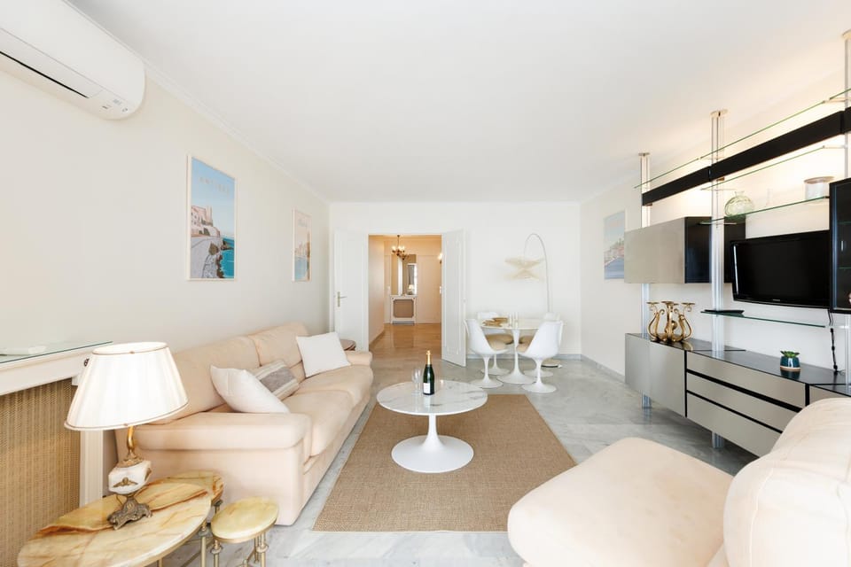 Fettolina YourHostHelper Apartment in Cannes