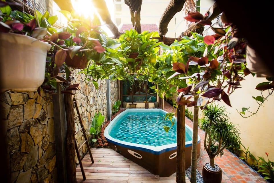 Hot Tub, Balcony/Terrace, Pool view, Swimming pool