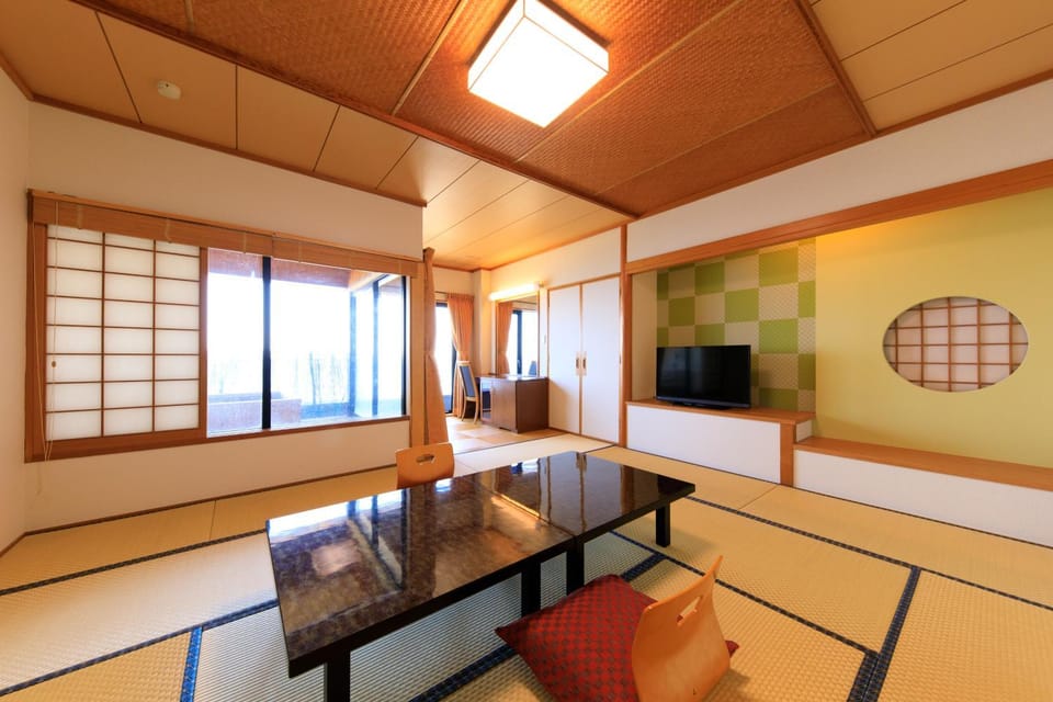 Seaside Hotel Mimatsu Ooetei Ryokan in Japan