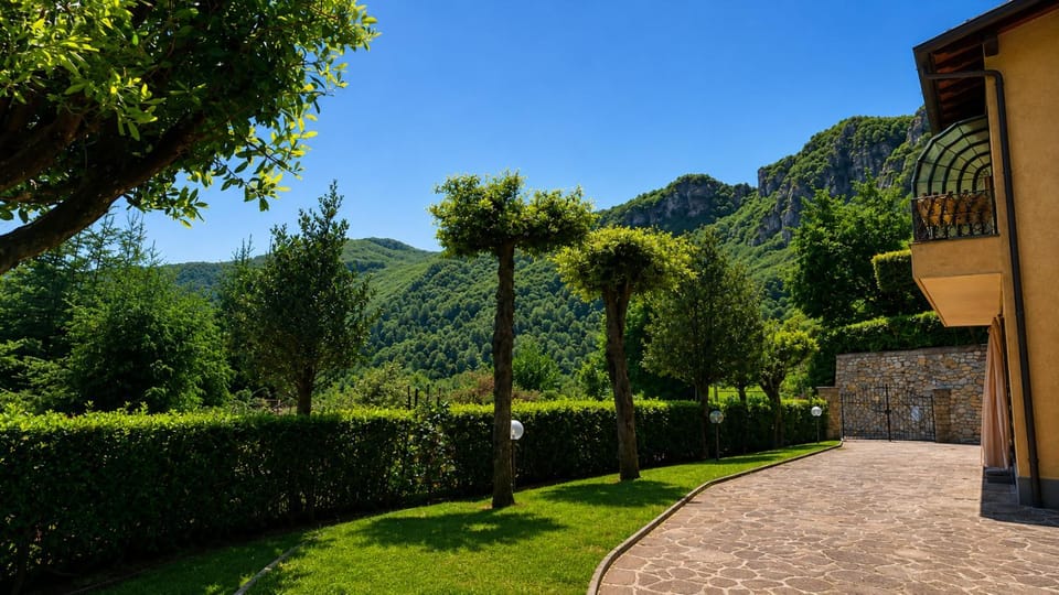 Property building, Day, Garden, Garden view, Mountain view