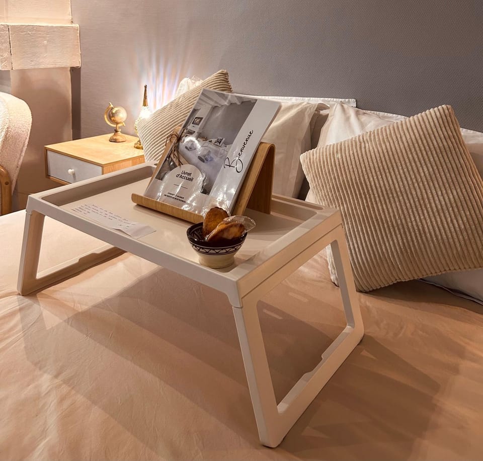 Suite Une Bulle d Evidence avec baignoire spa Bed and Breakfast in Saumur