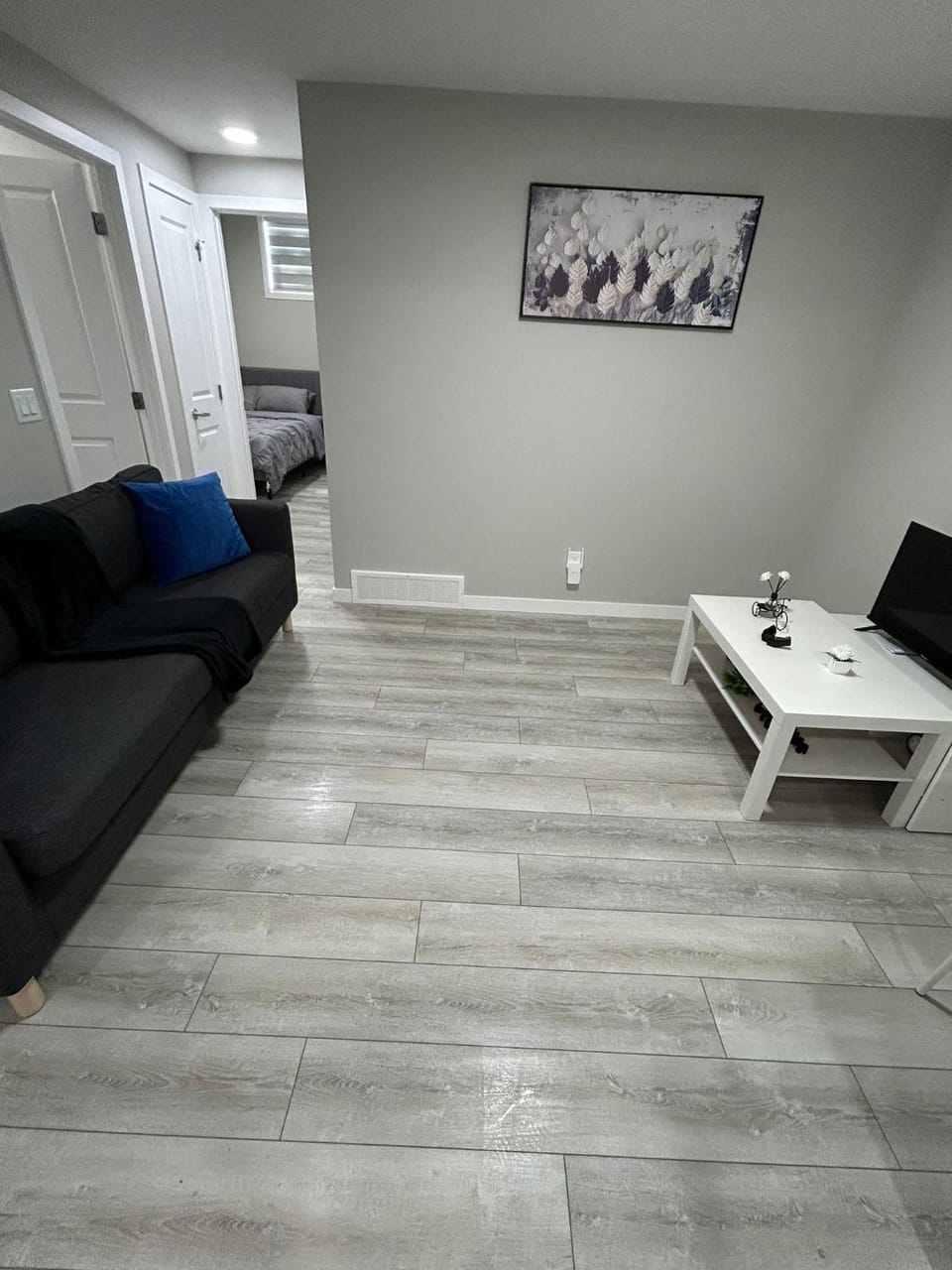 Carssies Place Apartment in Calgary