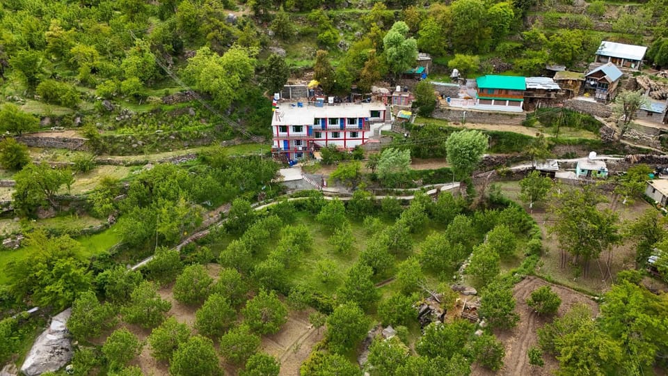 Property building, Bird's eye view, Balcony/Terrace