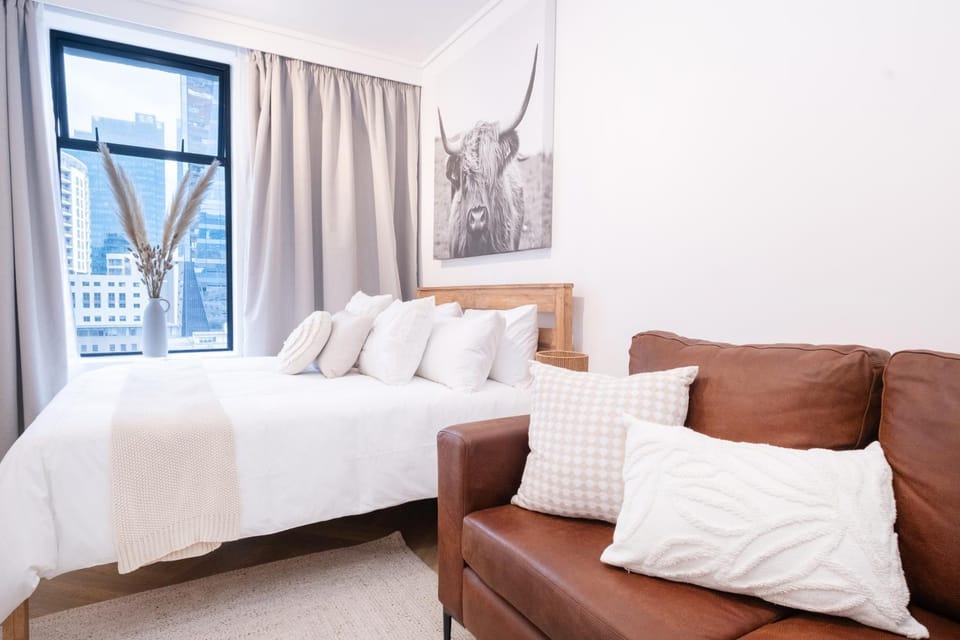 Bed, Living room, Seating area