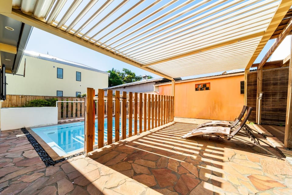 Patio, Swimming pool