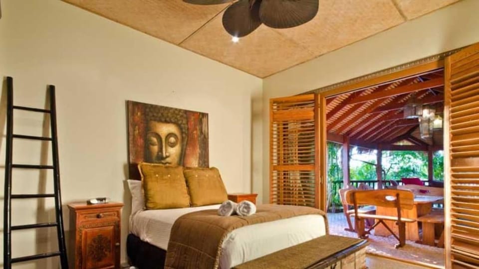 Casa Albero Via Roma Hosted by Gold Coast Holiday Stays House in Surfers Paradise