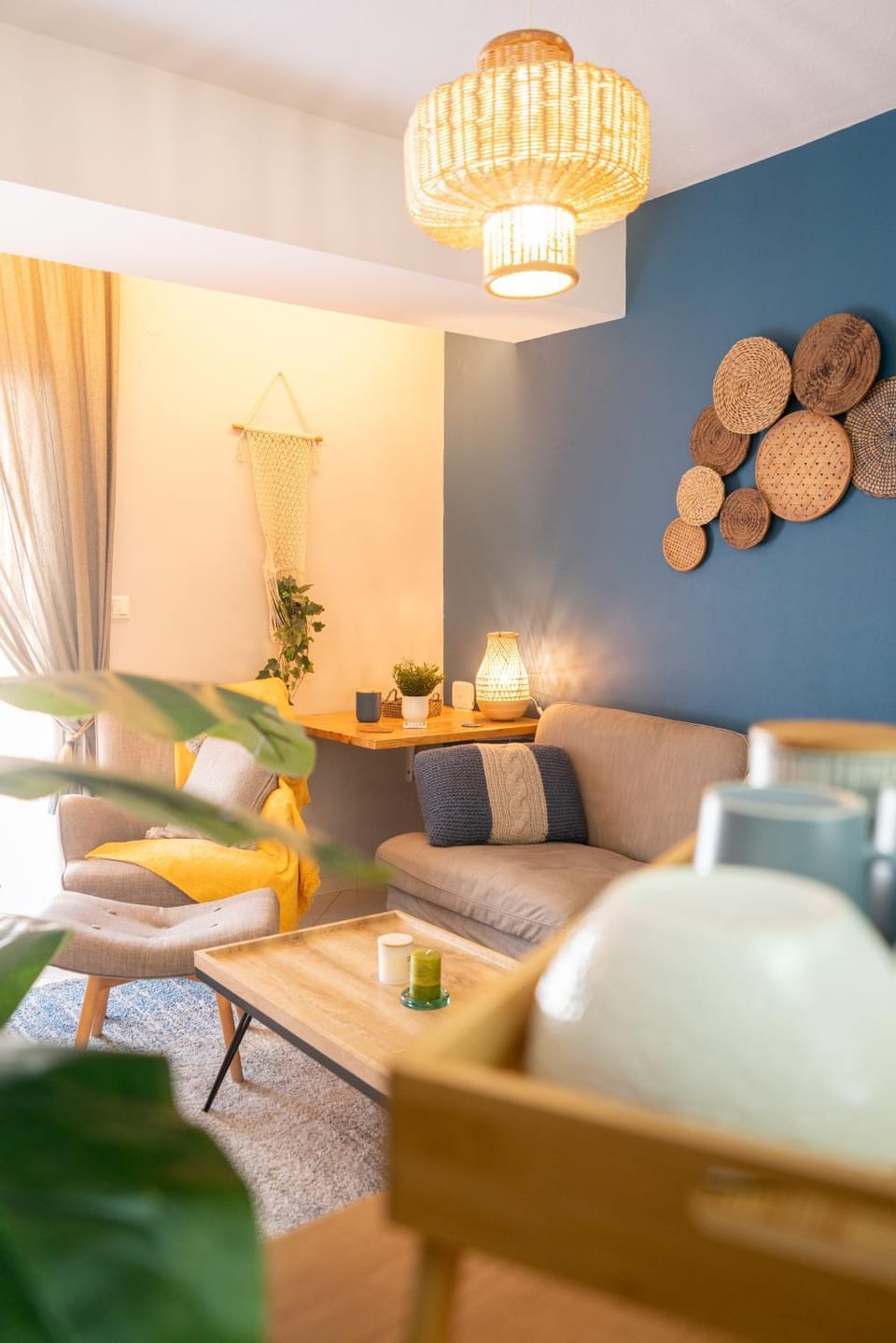 Living room, Seating area