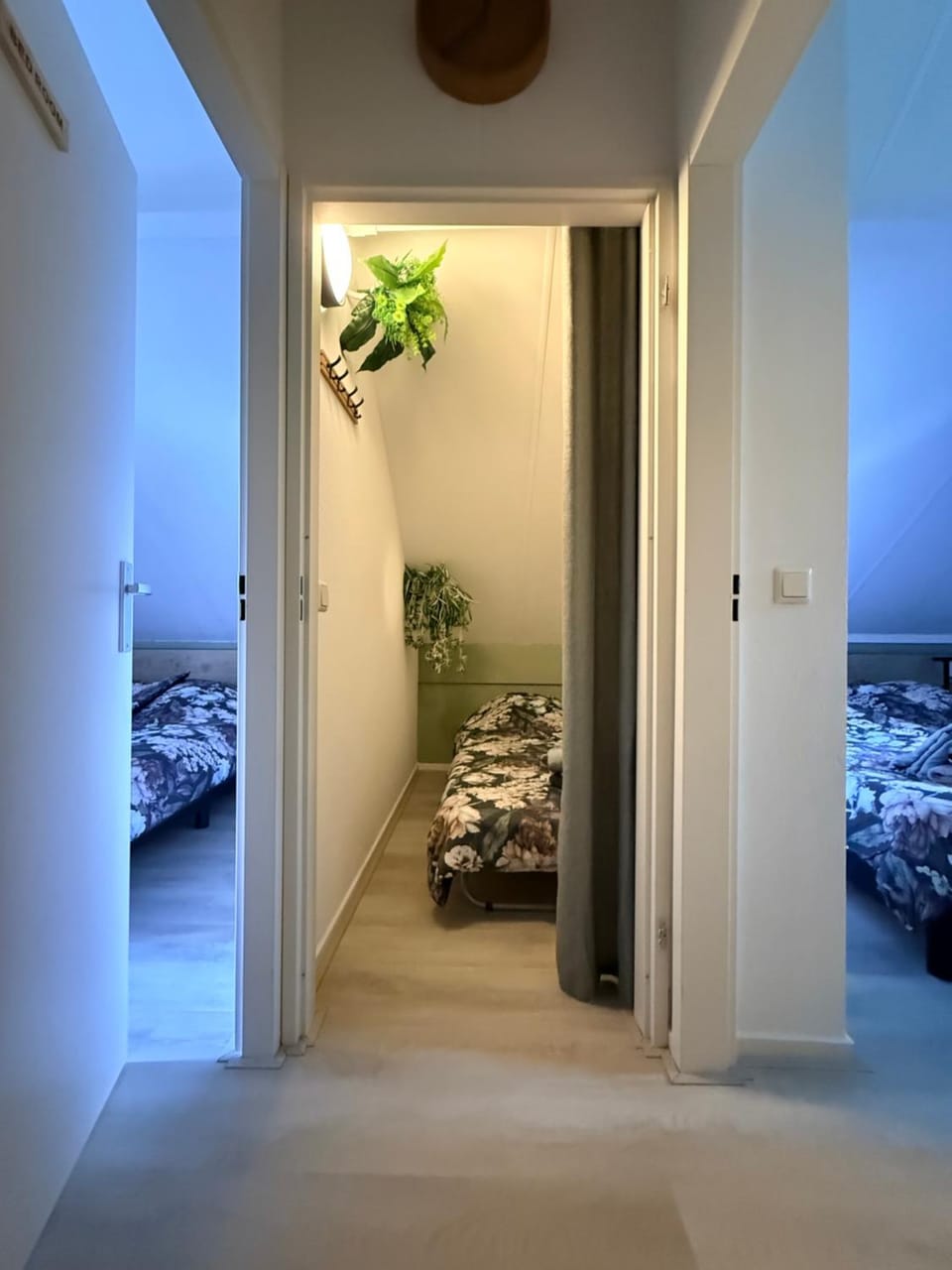 Pure Wellness Bungalows 121 Sauna&Massage&Hottub House in Gelderland, Netherlands