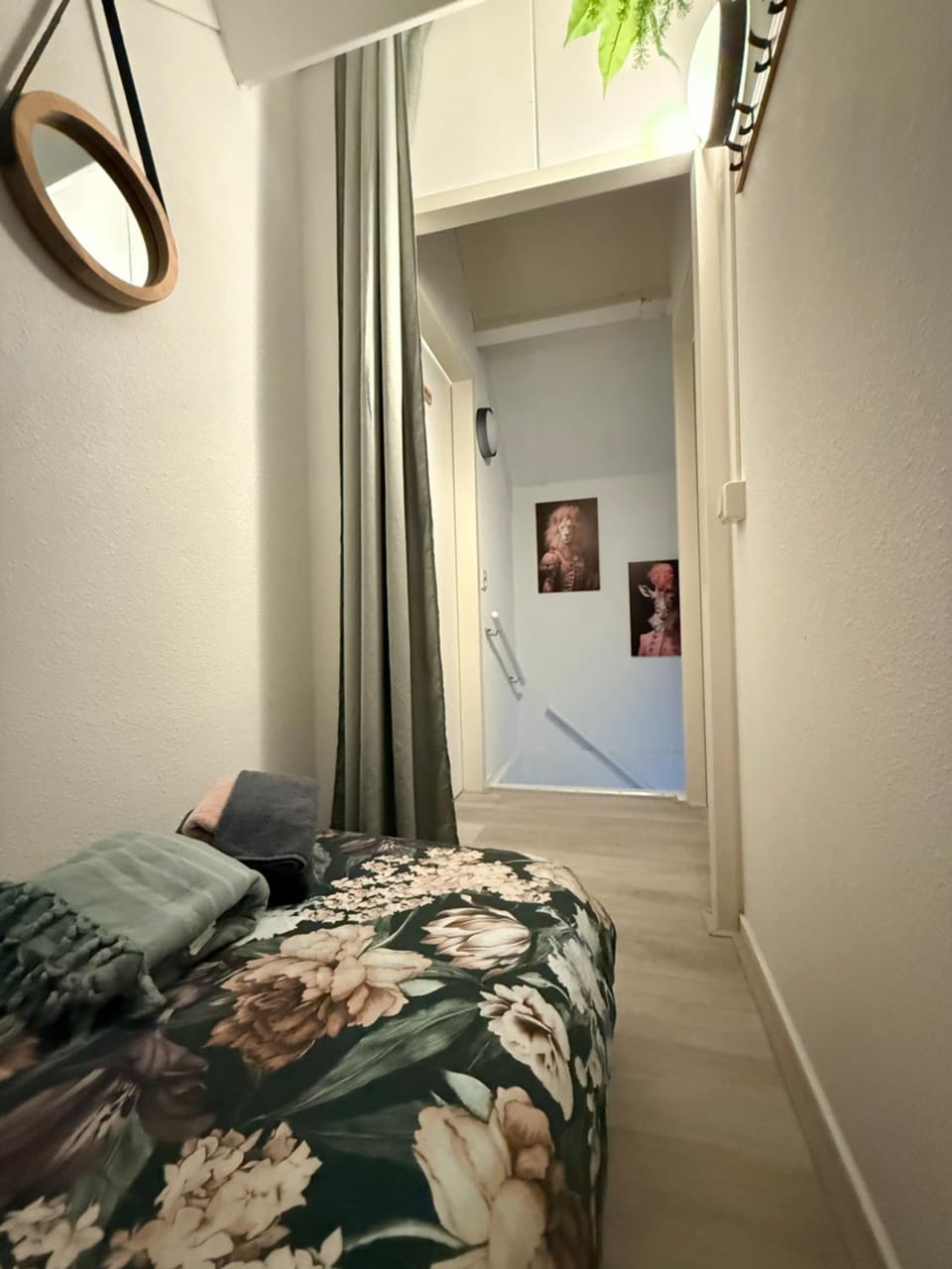 Pure Wellness Bungalows 121 Sauna&Massage&Hottub House in Gelderland, Netherlands