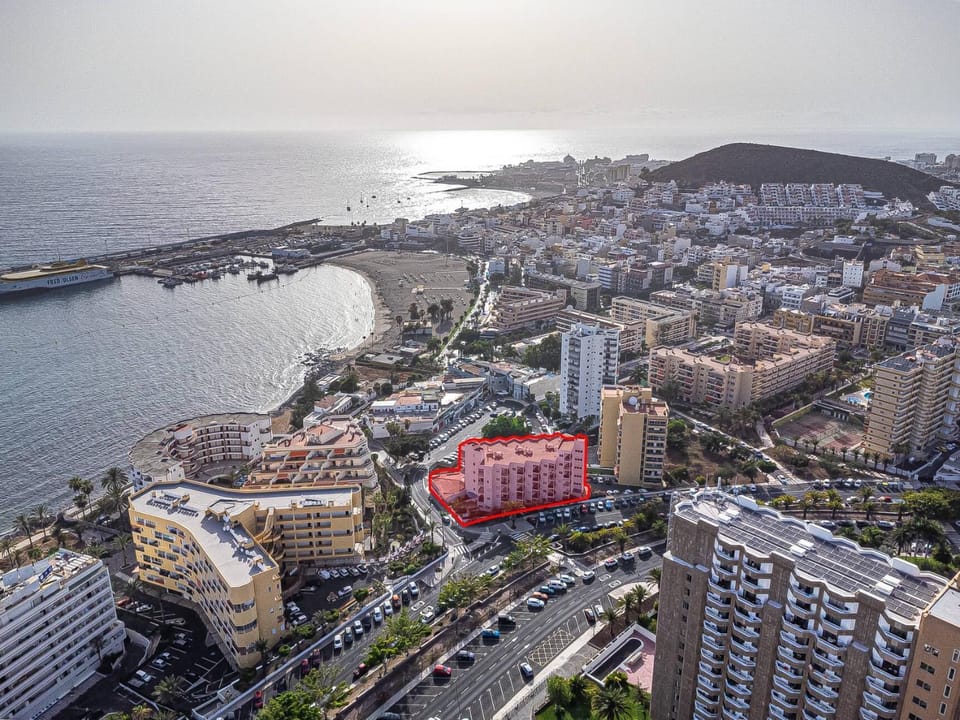 Property building, Off site, Bird's eye view
