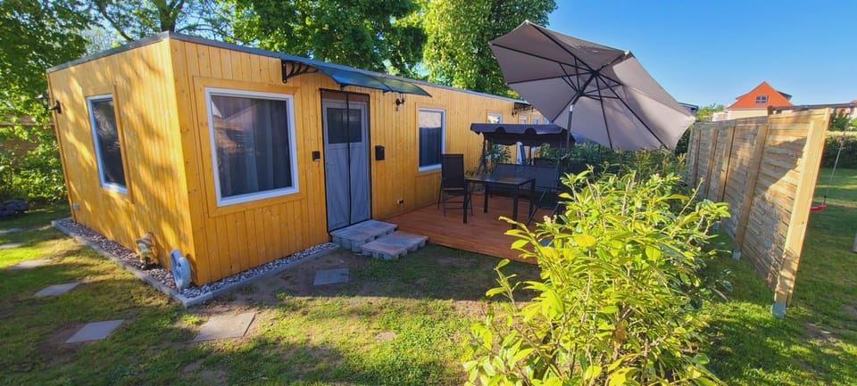 Property building, Garden view