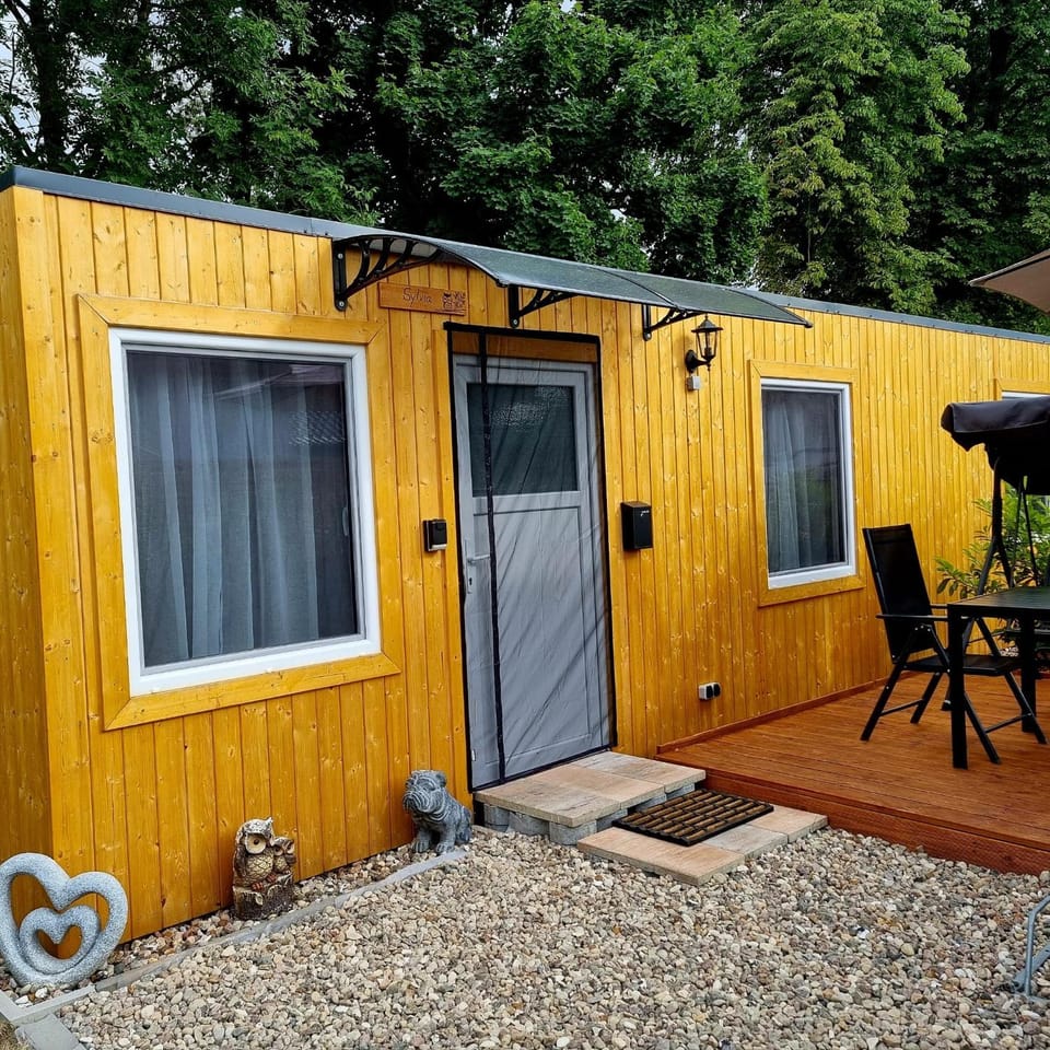 Property building, Patio