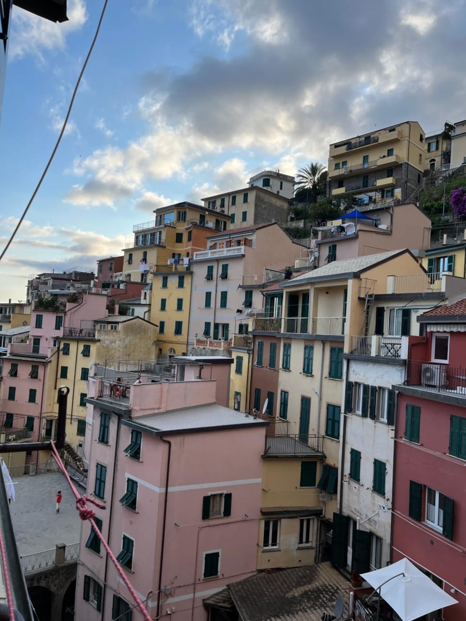 Day, Neighbourhood, City view, Street view