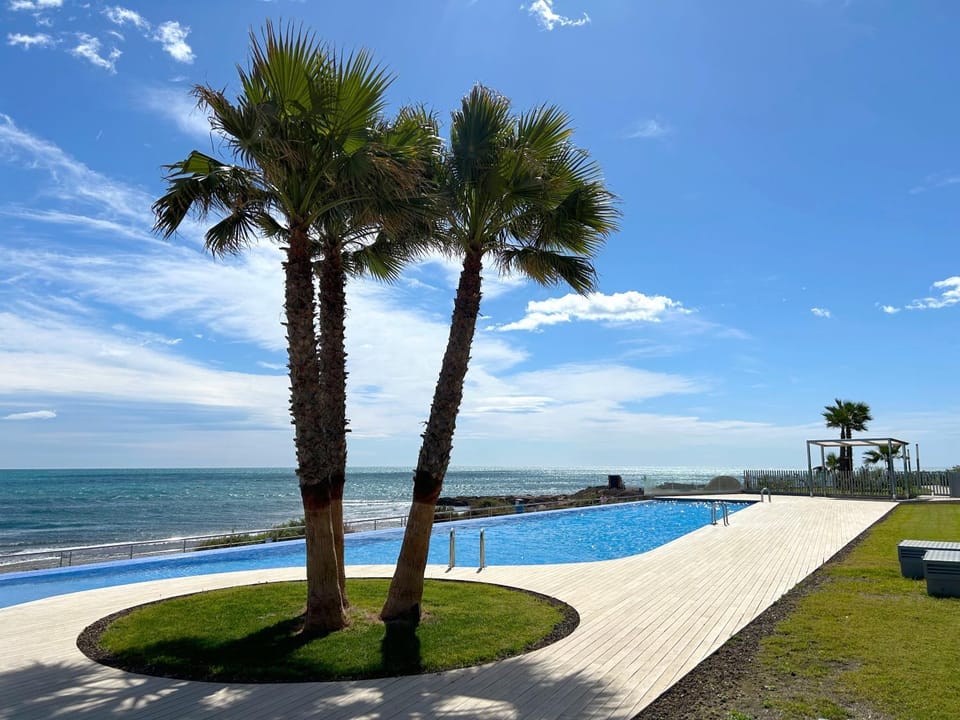 Sea view, Swimming pool