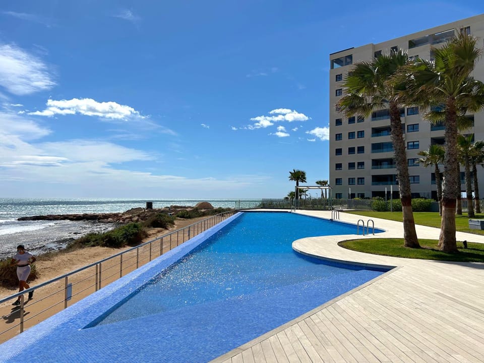 Sea view, Swimming pool