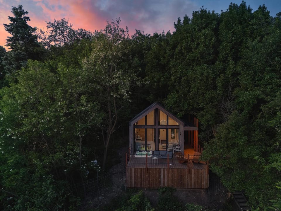 Property building, Natural landscape