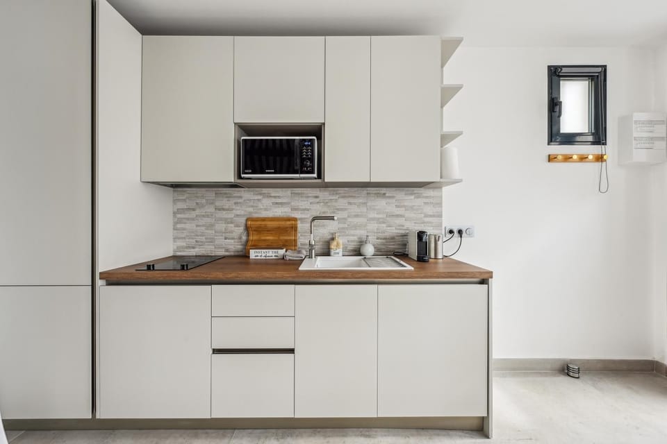 Kitchen or kitchenette, stove