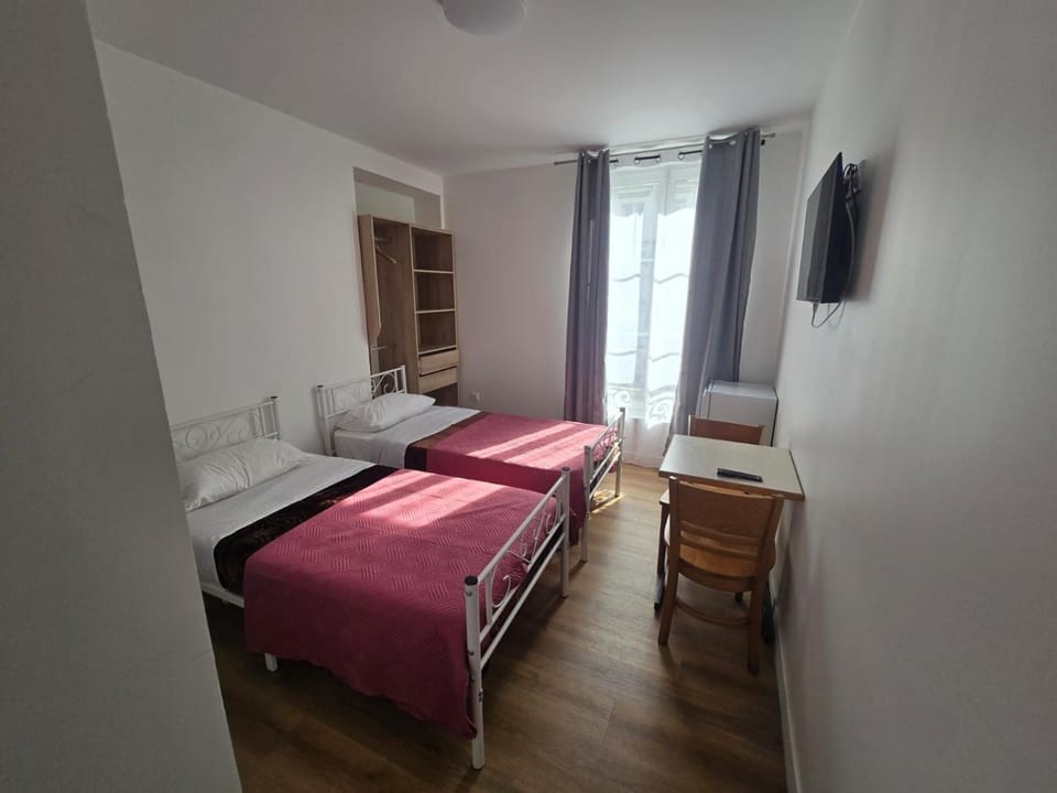 Hôtel de l'Europe Hotel in Pantin