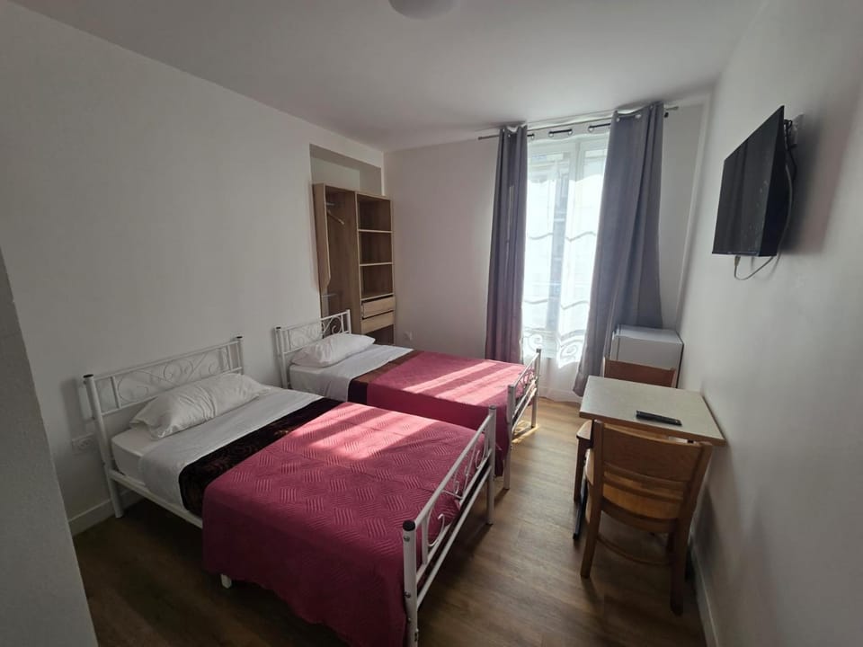 Hôtel de l'Europe Hotel in Pantin