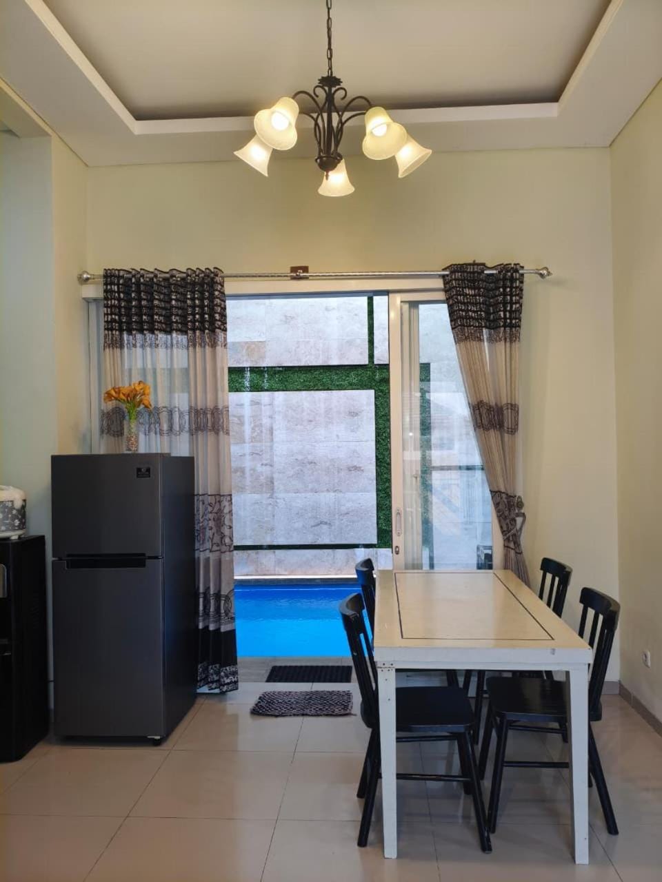 Property building, Dining area