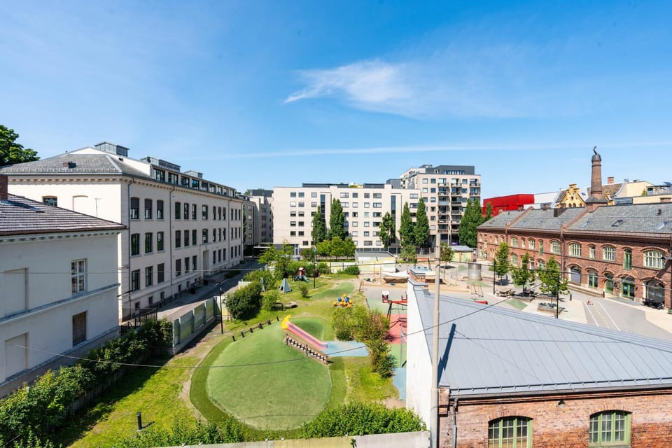 Neighbourhood, City view, Street view