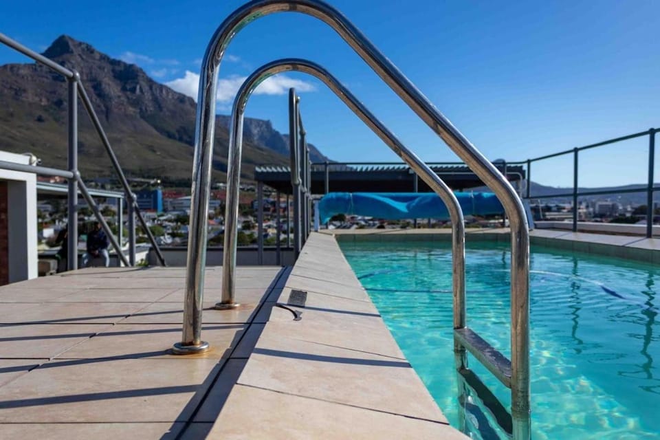 Mountain view, Pool view