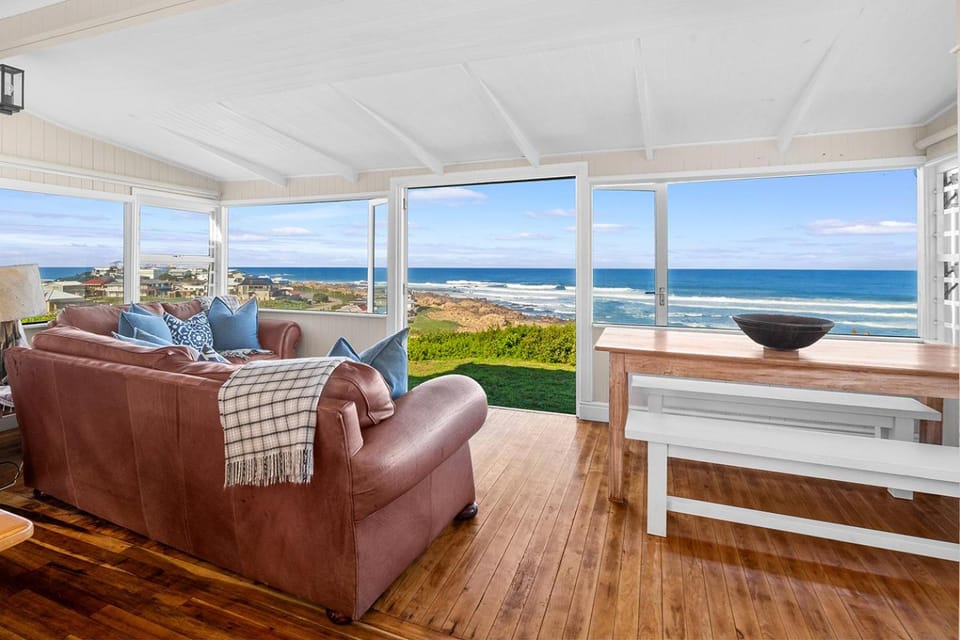 Natural landscape, View (from property/room), Living room, Seating area, Dining area, Sea view