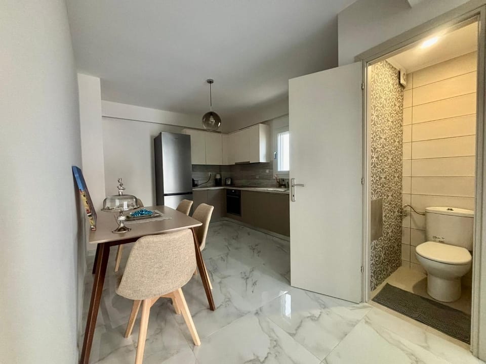 Toilet, Bathroom, Kitchen or kitchenette