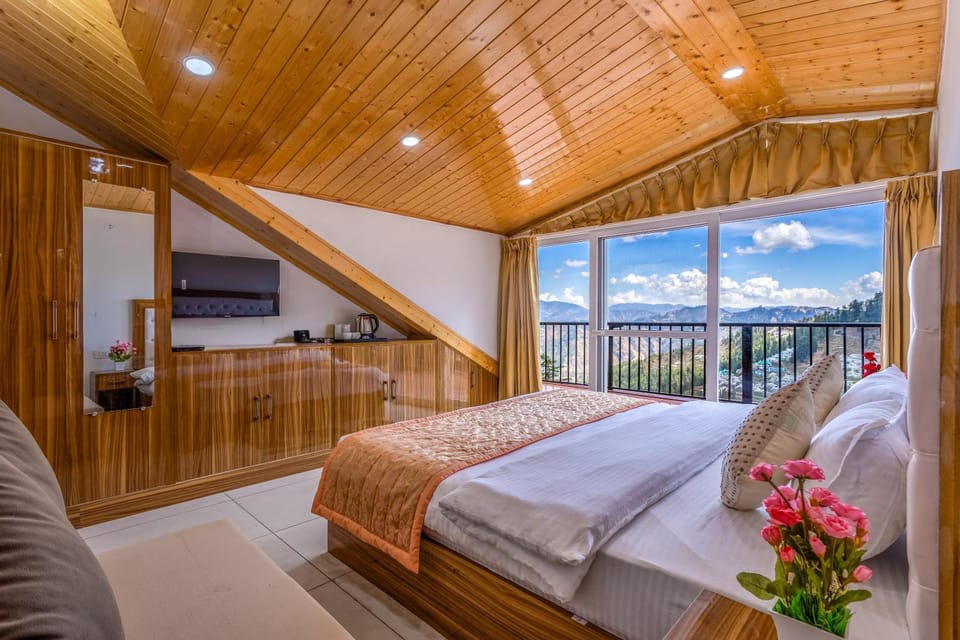 Bed, TV and multimedia, Balcony/Terrace, Photo of the whole room, Mountain view