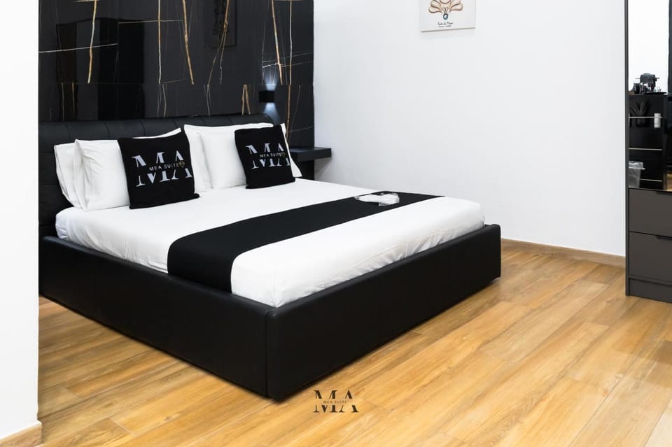 MEA Suite House in Palermo