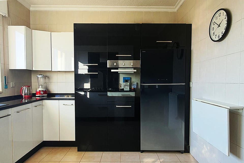 Kitchen or kitchenette, Family, internet, internet, microwave, oven, stove, kitchen