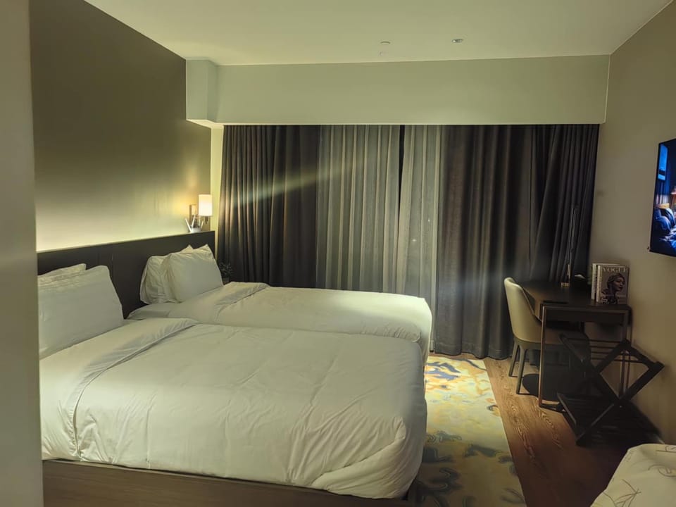 Communal lounge/ TV room, Bed, TV and multimedia, Photo of the whole room