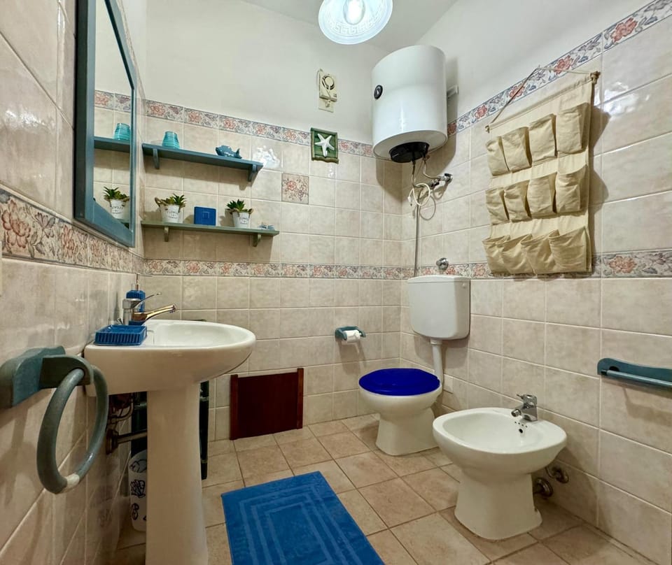 Toilet, Bathroom, bidet