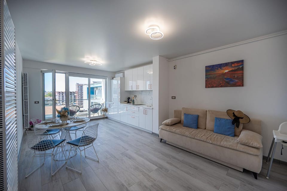 Summer House Nord10 Pool&Playground Apartment in Constanța County