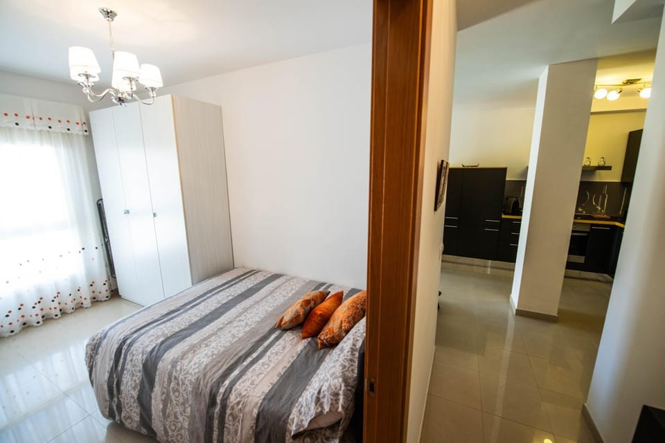 La Rosa Apartment in Maxorata